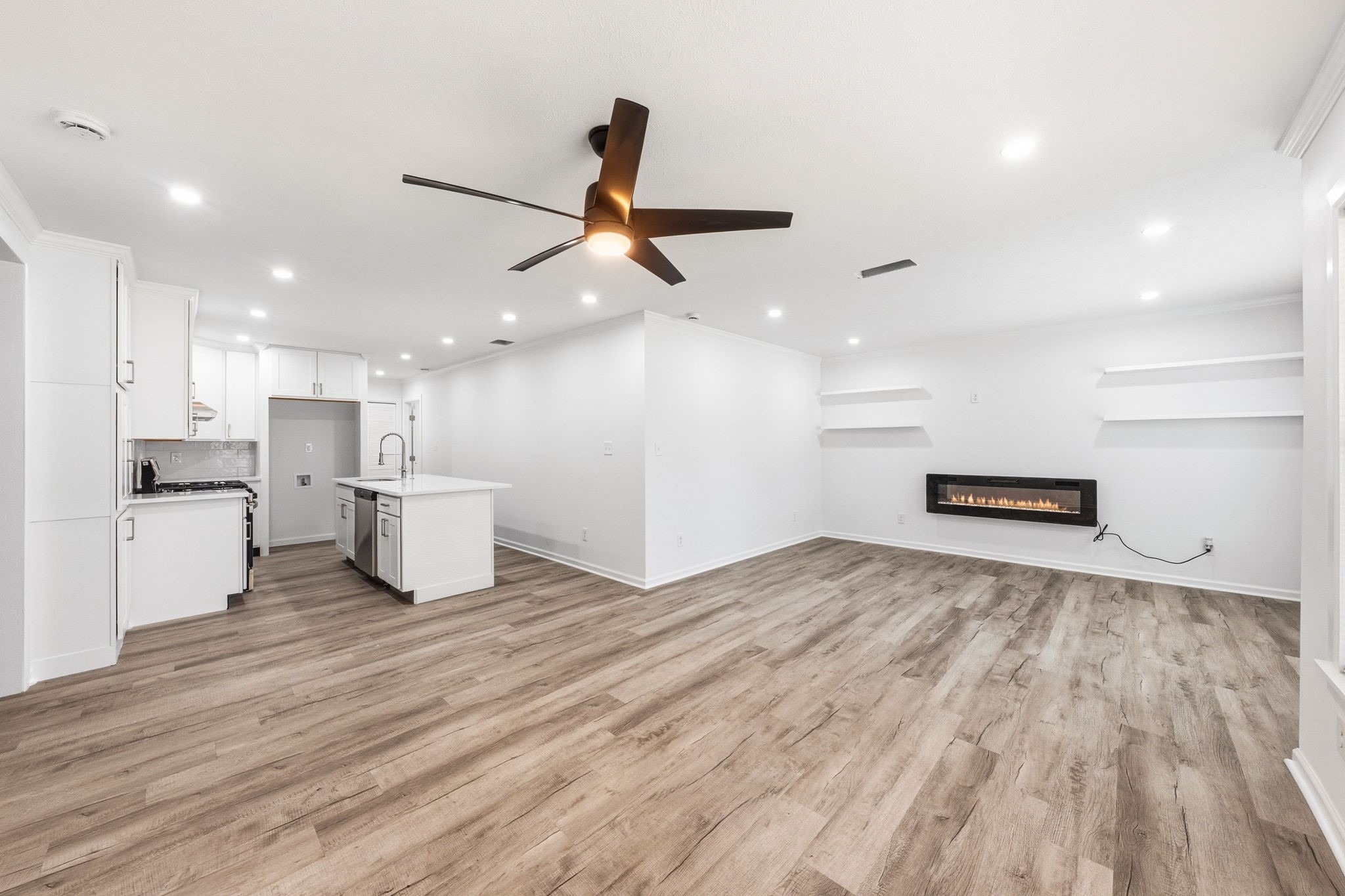 1630 Hansboro Avenue Dallas TX 75224