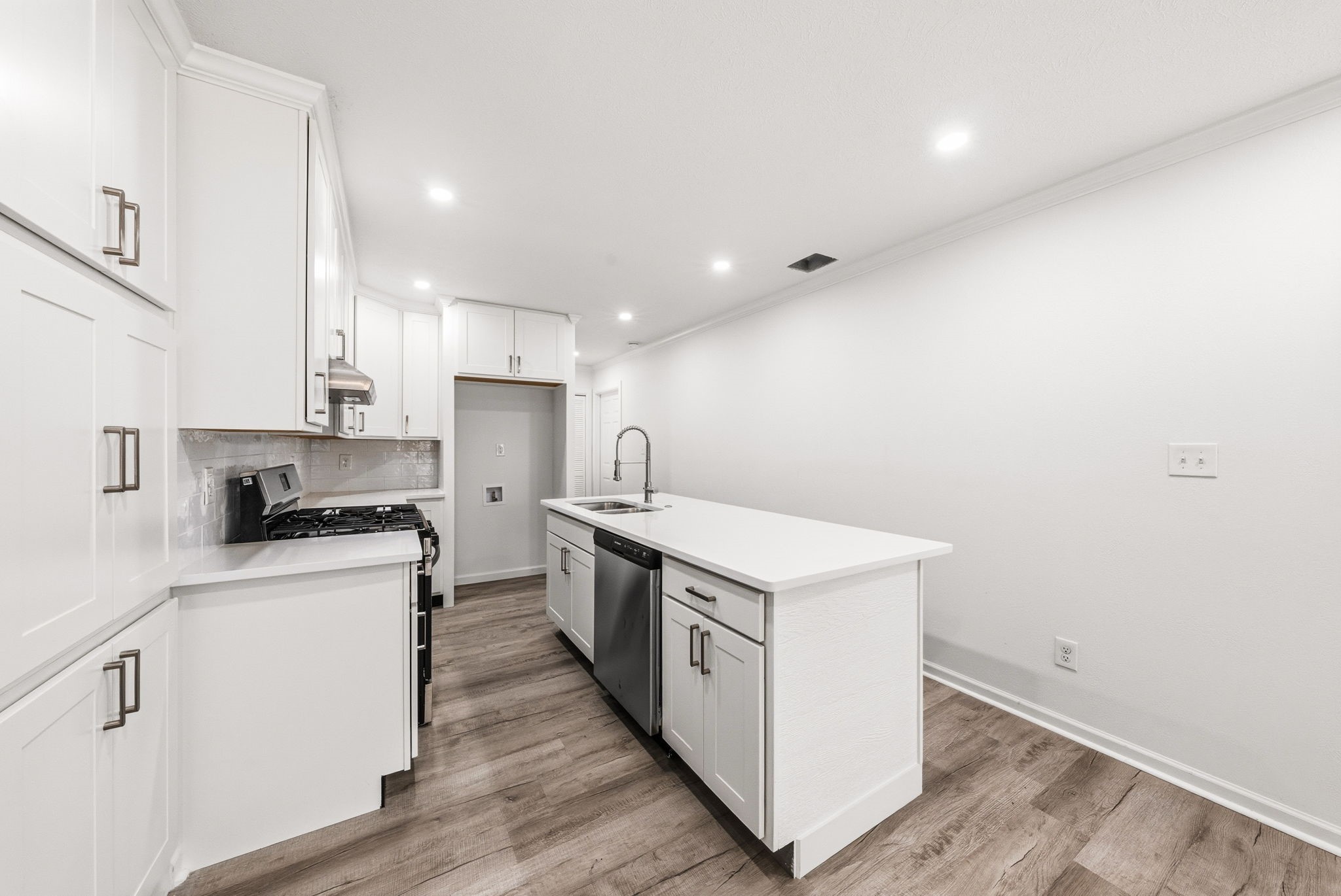 1630 Hansboro Avenue Dallas TX 75224