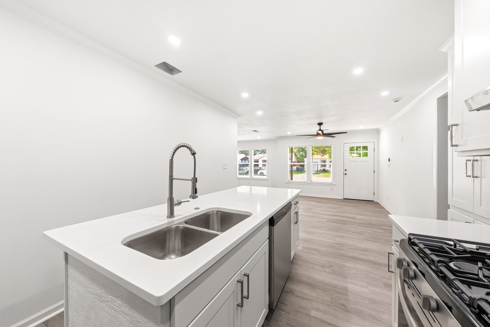 1630 Hansboro Avenue Dallas TX 75224
