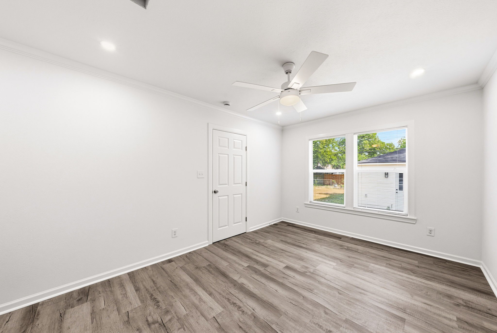 1630 Hansboro Avenue Dallas TX 75224