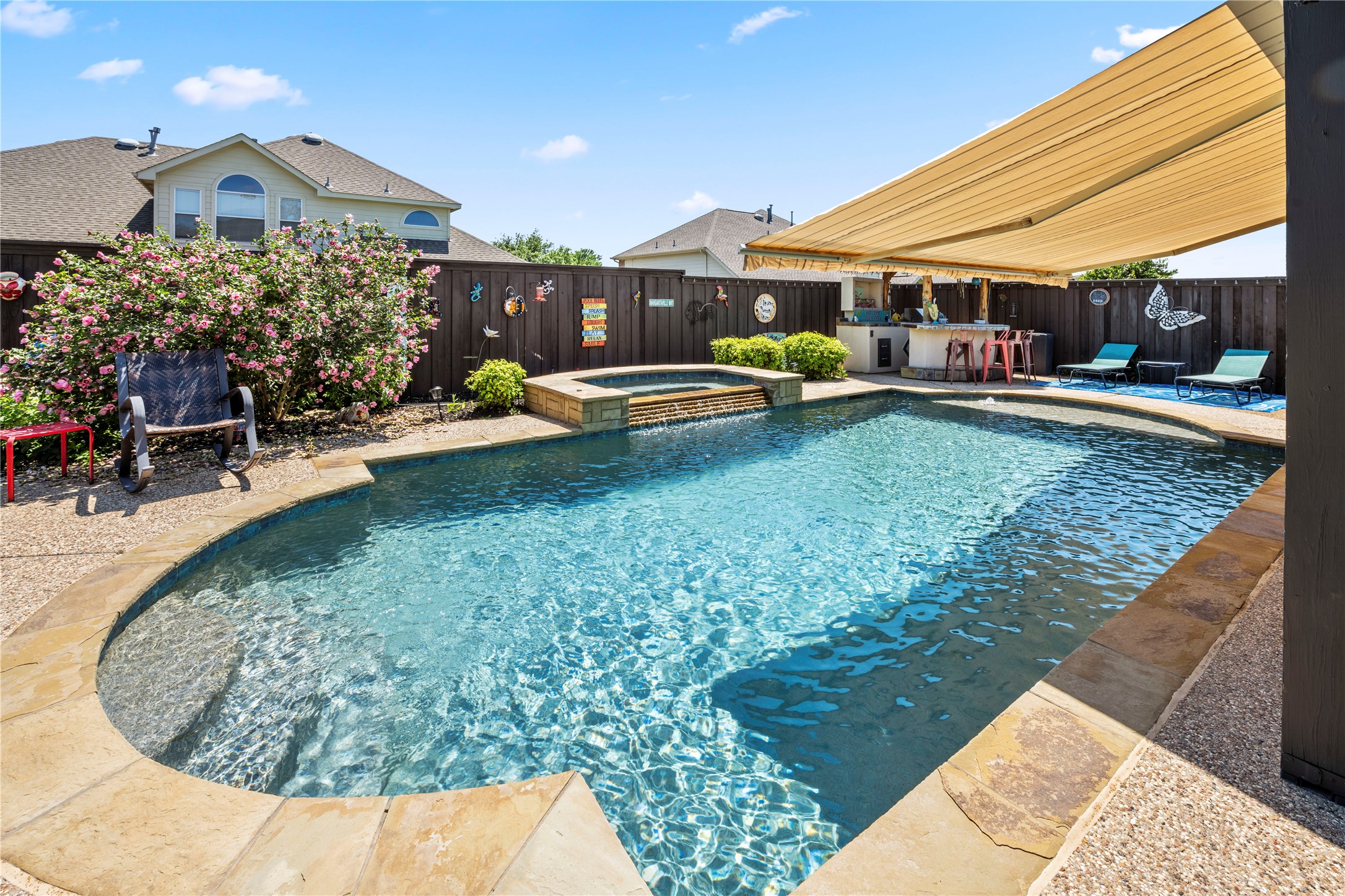 4129 Amhurst Drive Highland Village TX 75077