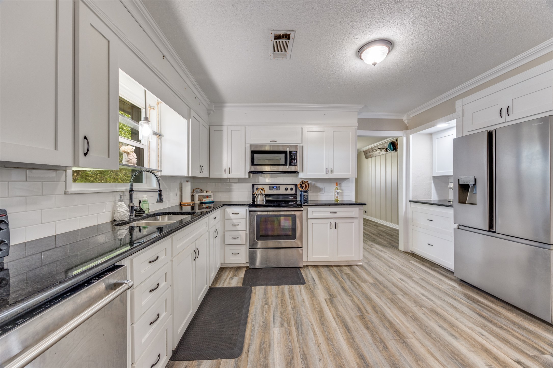 9591 Dripping Springs Road Denison TX 75021