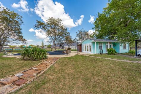 9591 Dripping Springs Road Denison TX 75021