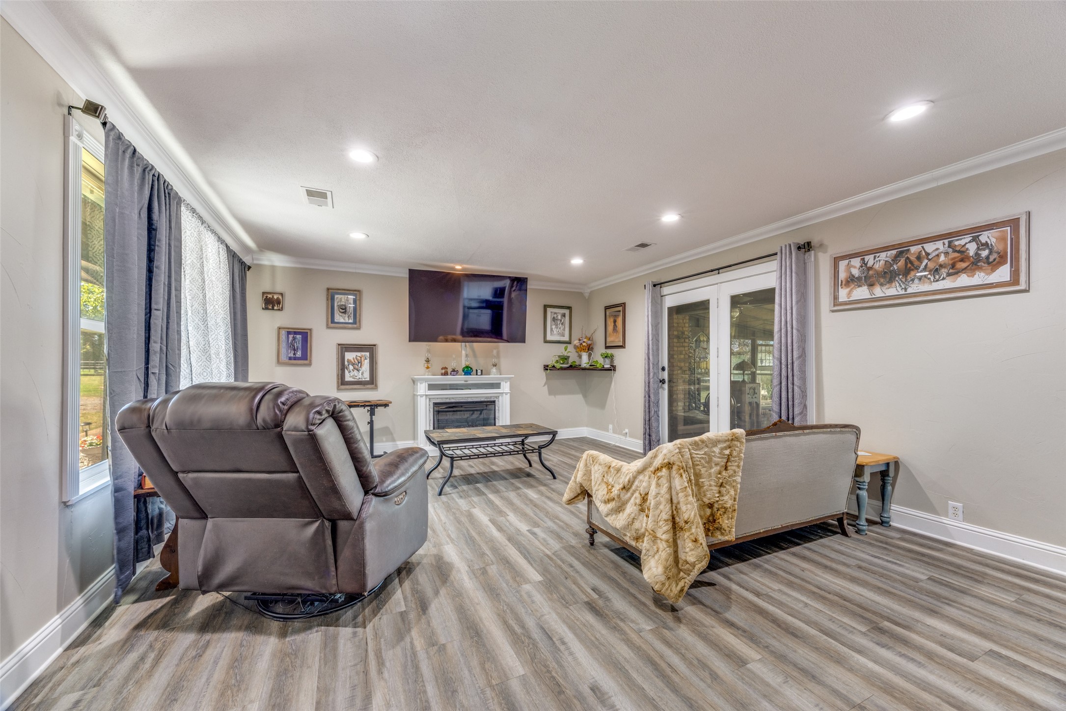 9591 Dripping Springs Road Denison TX 75021