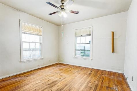 3825 Byers Avenue Fort Worth TX 76107
