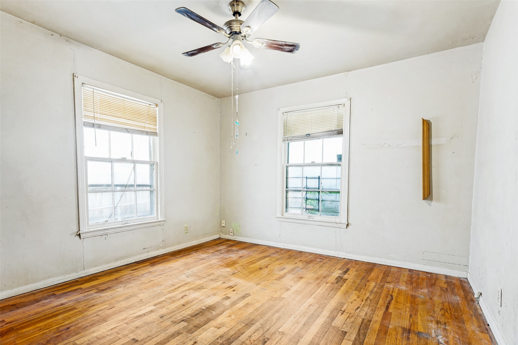 3825 Byers Avenue Fort Worth TX 76107