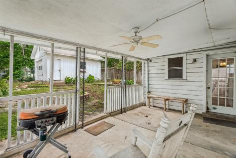3825 Byers Avenue Fort Worth TX 76107