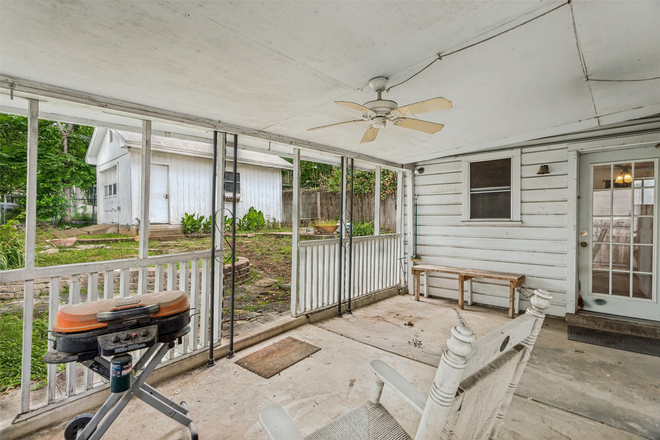3825 Byers Avenue Fort Worth TX 76107