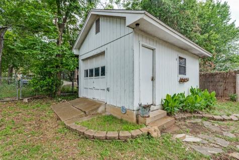 3825 Byers Avenue Fort Worth TX 76107