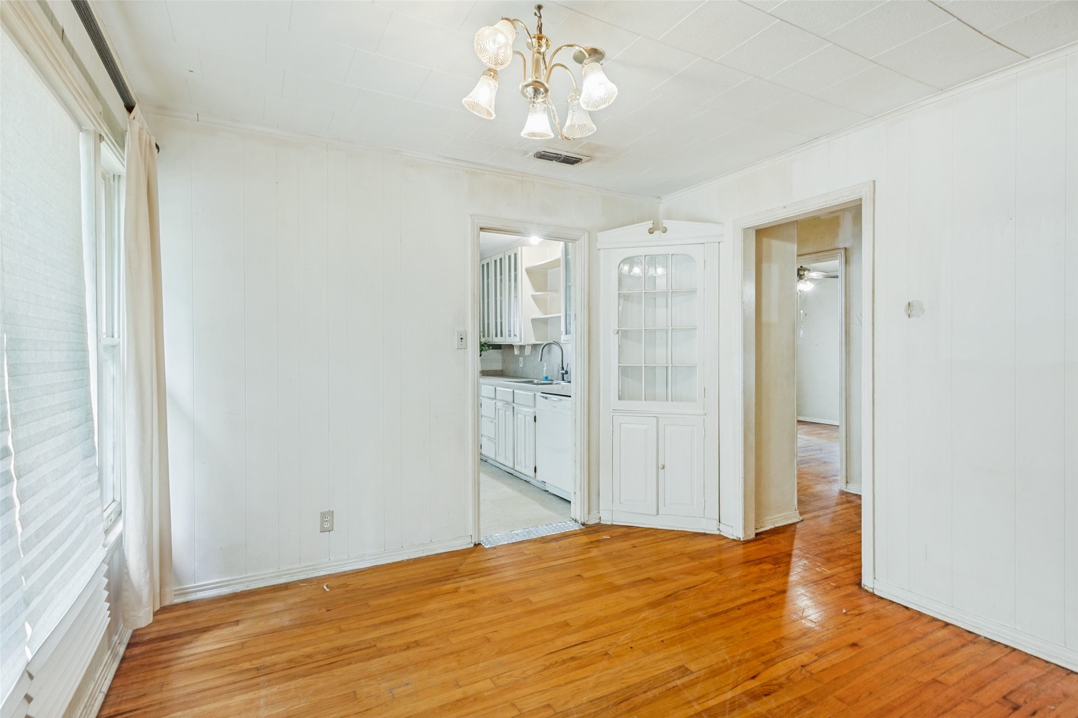 3825 Byers Avenue Fort Worth TX 76107