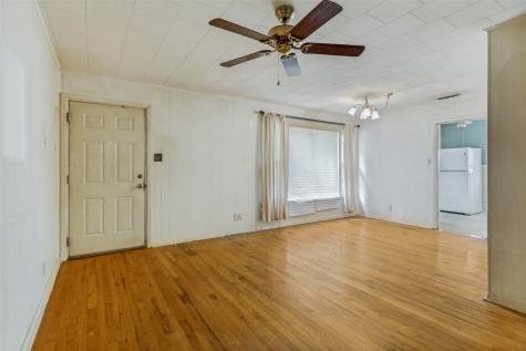 3825 Byers Avenue Fort Worth TX 76107