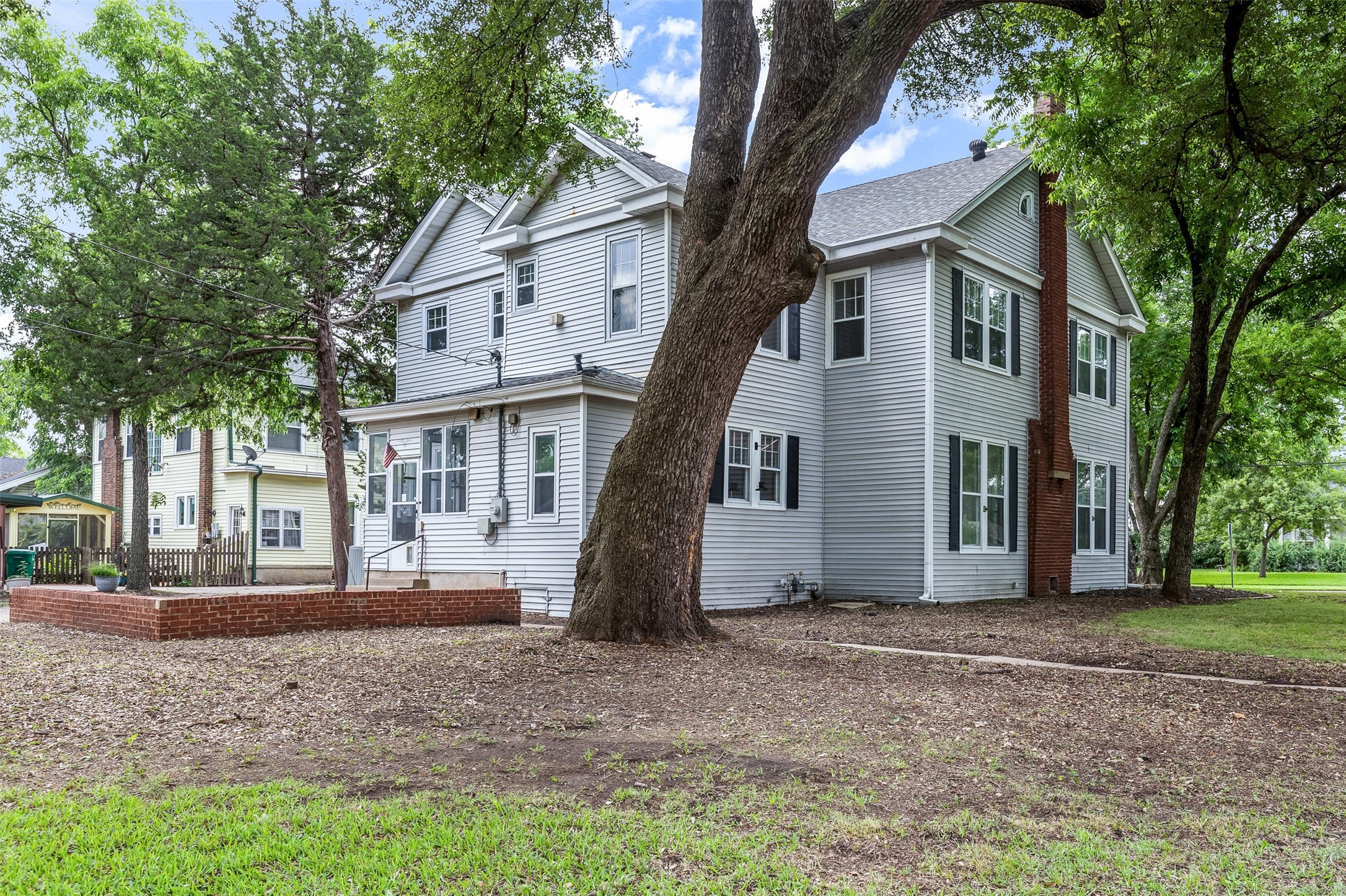 721 W Washington Street Sherman TX 75092