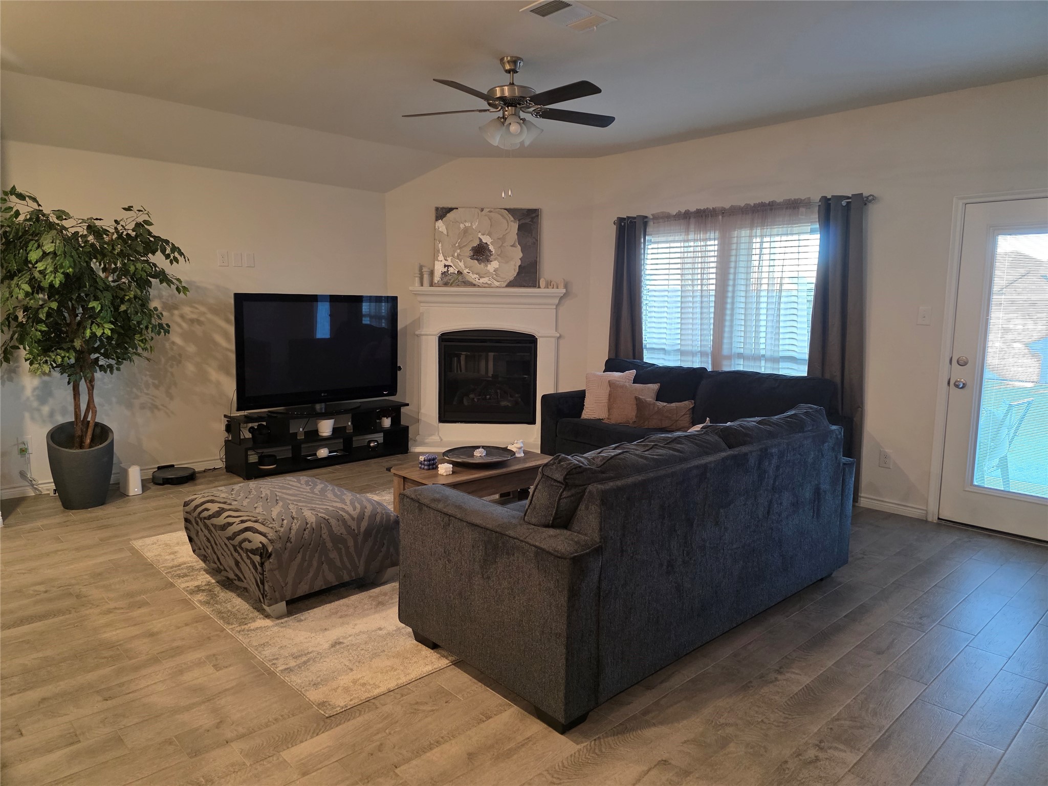 3206 Catoosa Lane Aubrey TX 76227