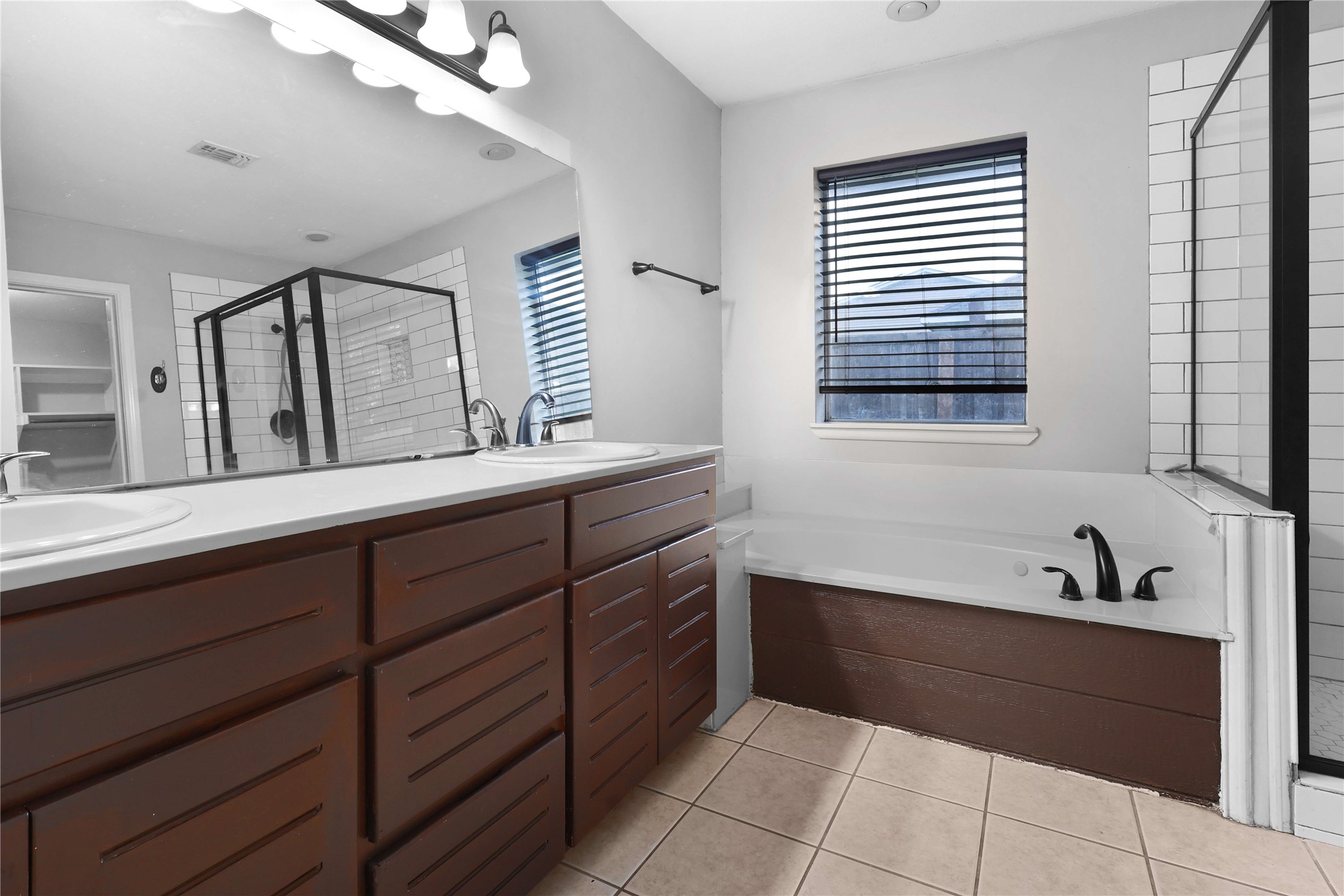 709 Elm Circle Van Alstyne TX 75495