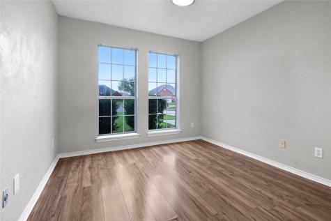 709 Elm Circle Van Alstyne TX 75495