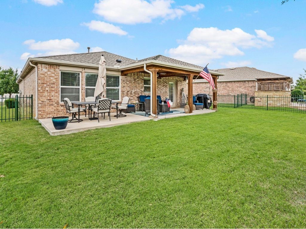 7422 Sage Valley Lane Frisco TX 75036