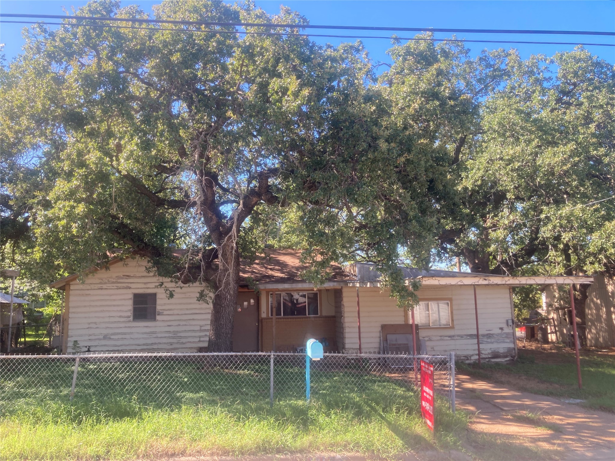 1328 Johnnie Avenue Graham TX 76450