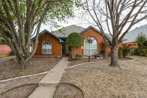 4217 Arrowcrest Lane Garland TX 75044
