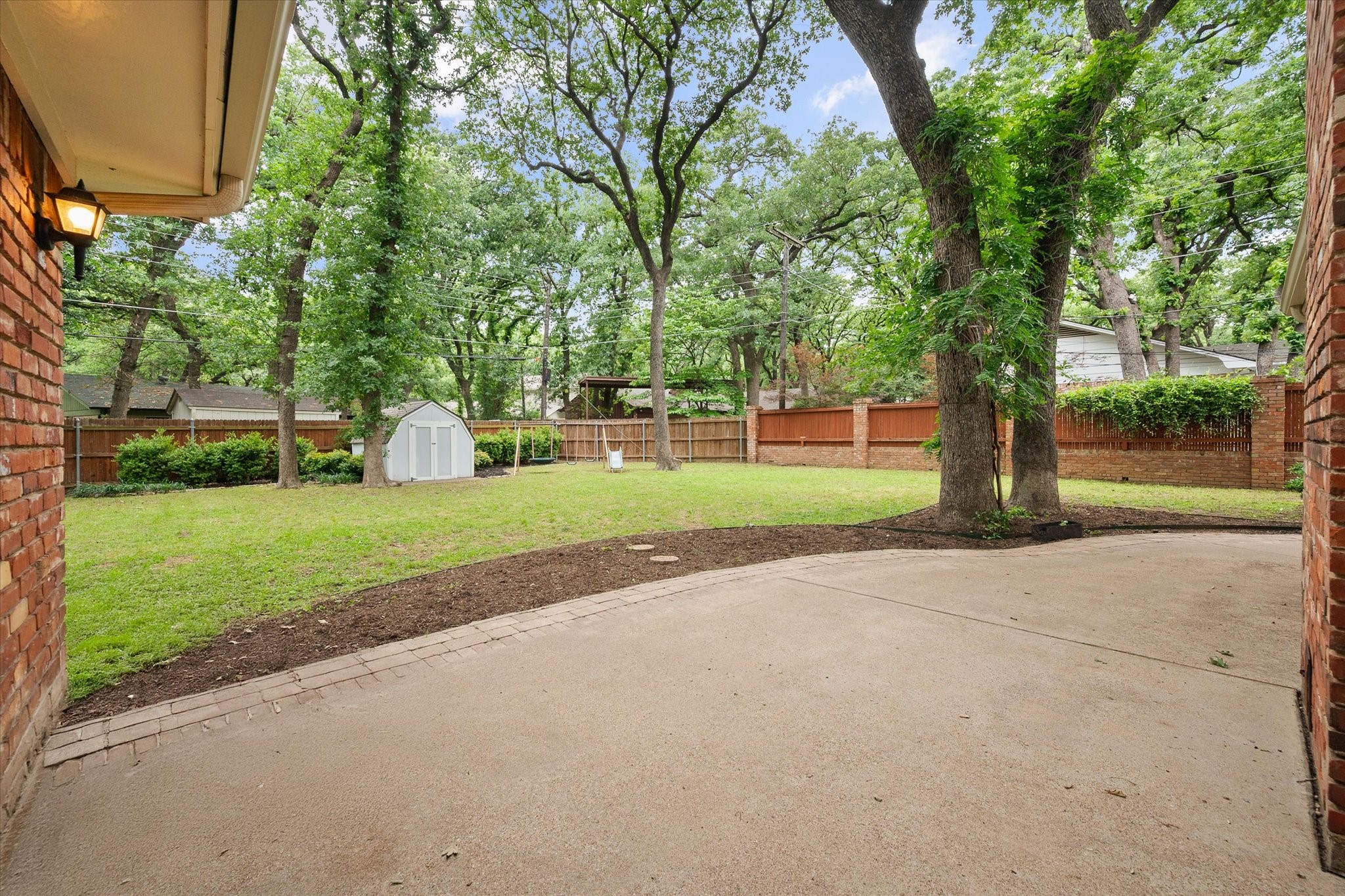 3008 Woodford Drive Arlington TX 76013