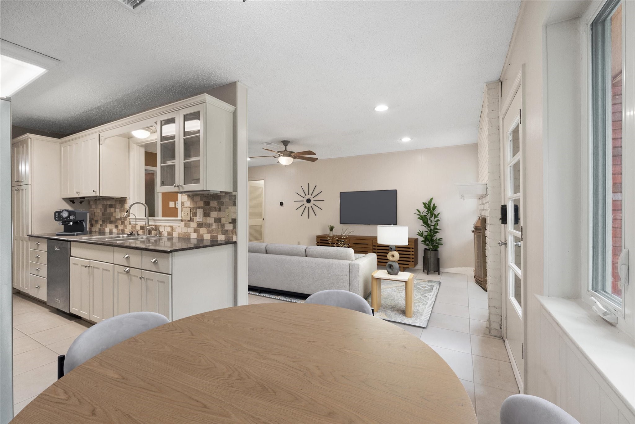3008 Woodford Drive Arlington TX 76013