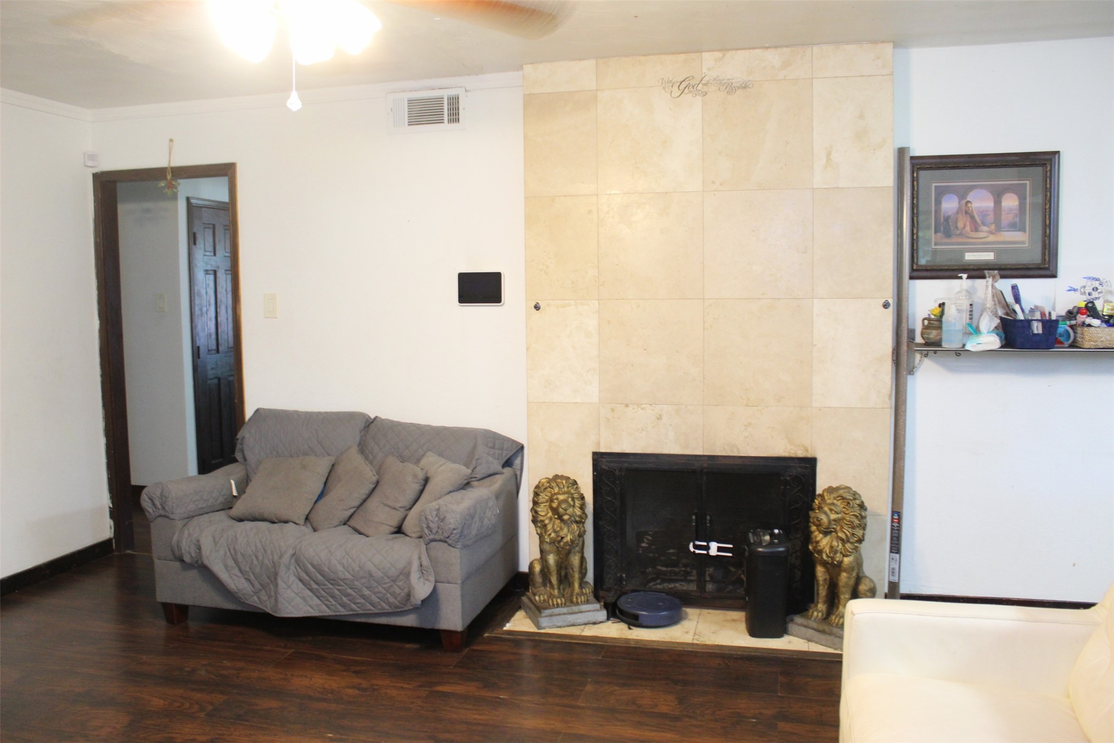 612 Ranier Circle Garland TX 75041