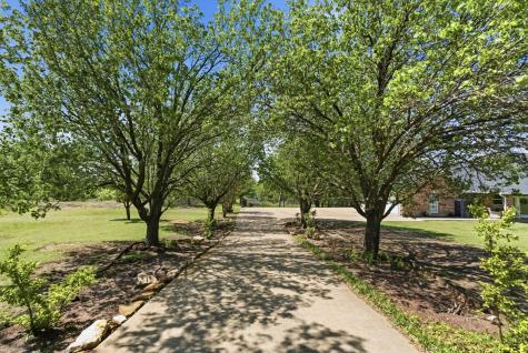 405 Zion Hill Road Weatherford TX 76088