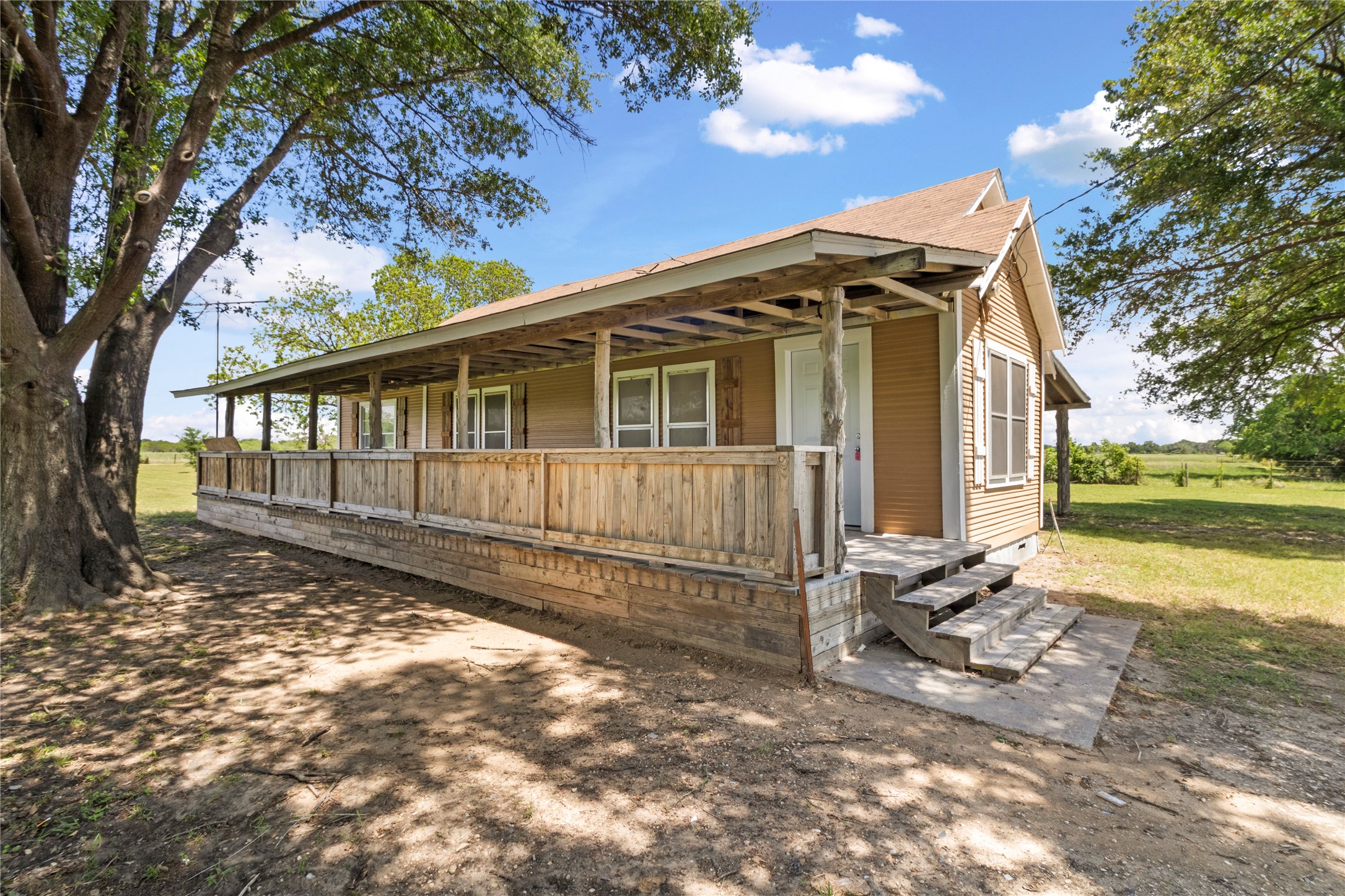 15505 County Road 3030 Kerens TX 75144