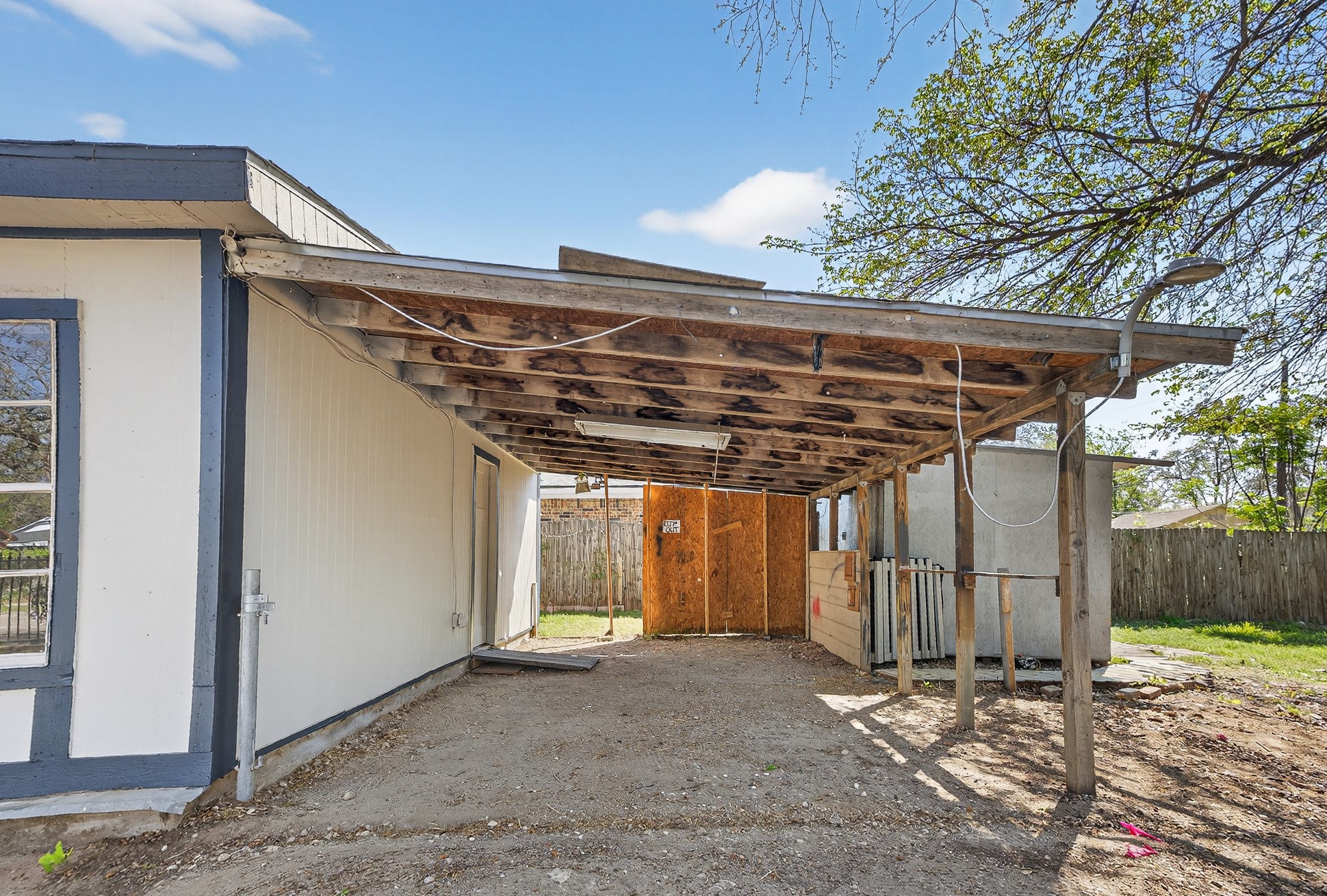 3800 E 4th Street Fort Worth TX 76111
