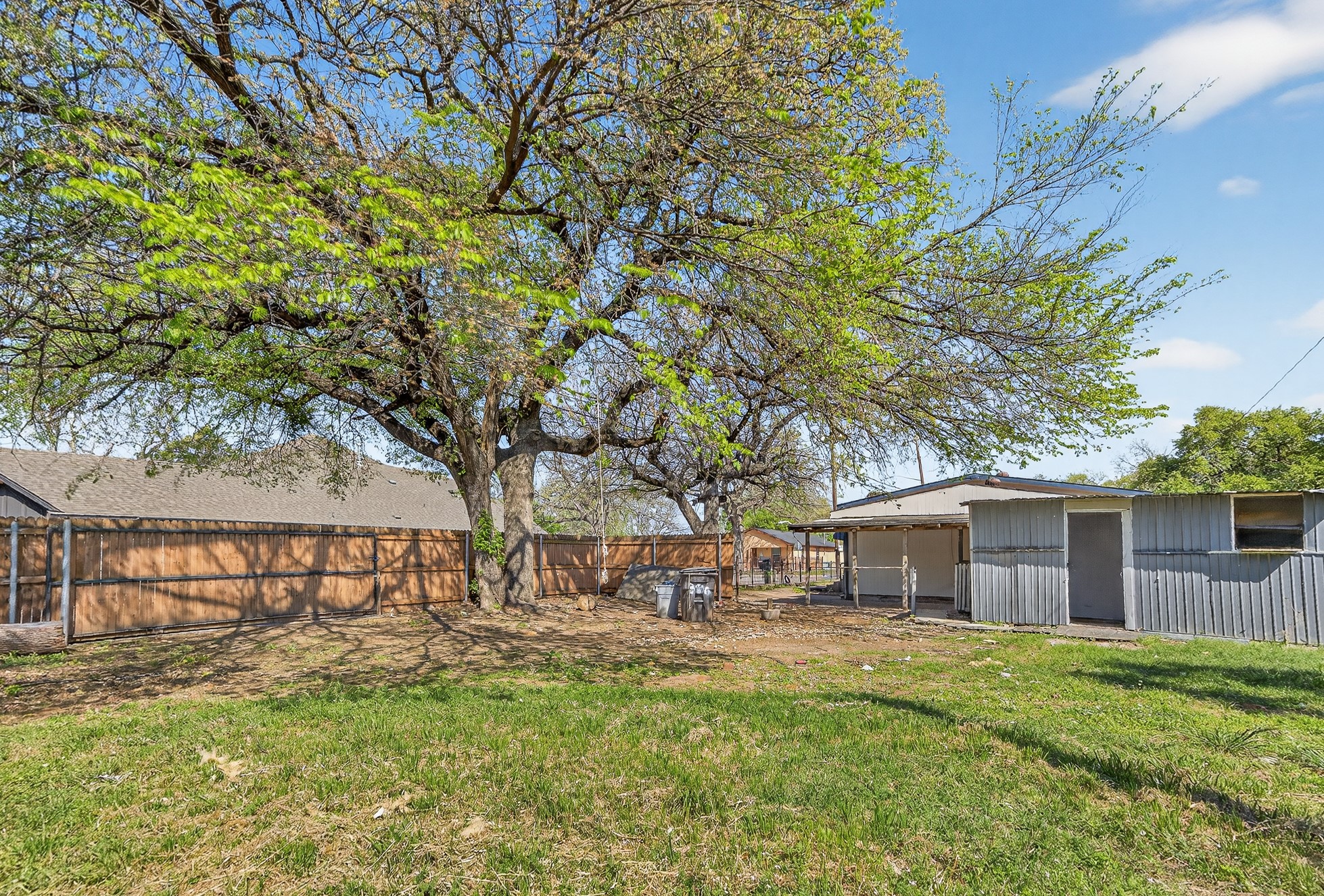 3800 E 4th Street Fort Worth TX 76111