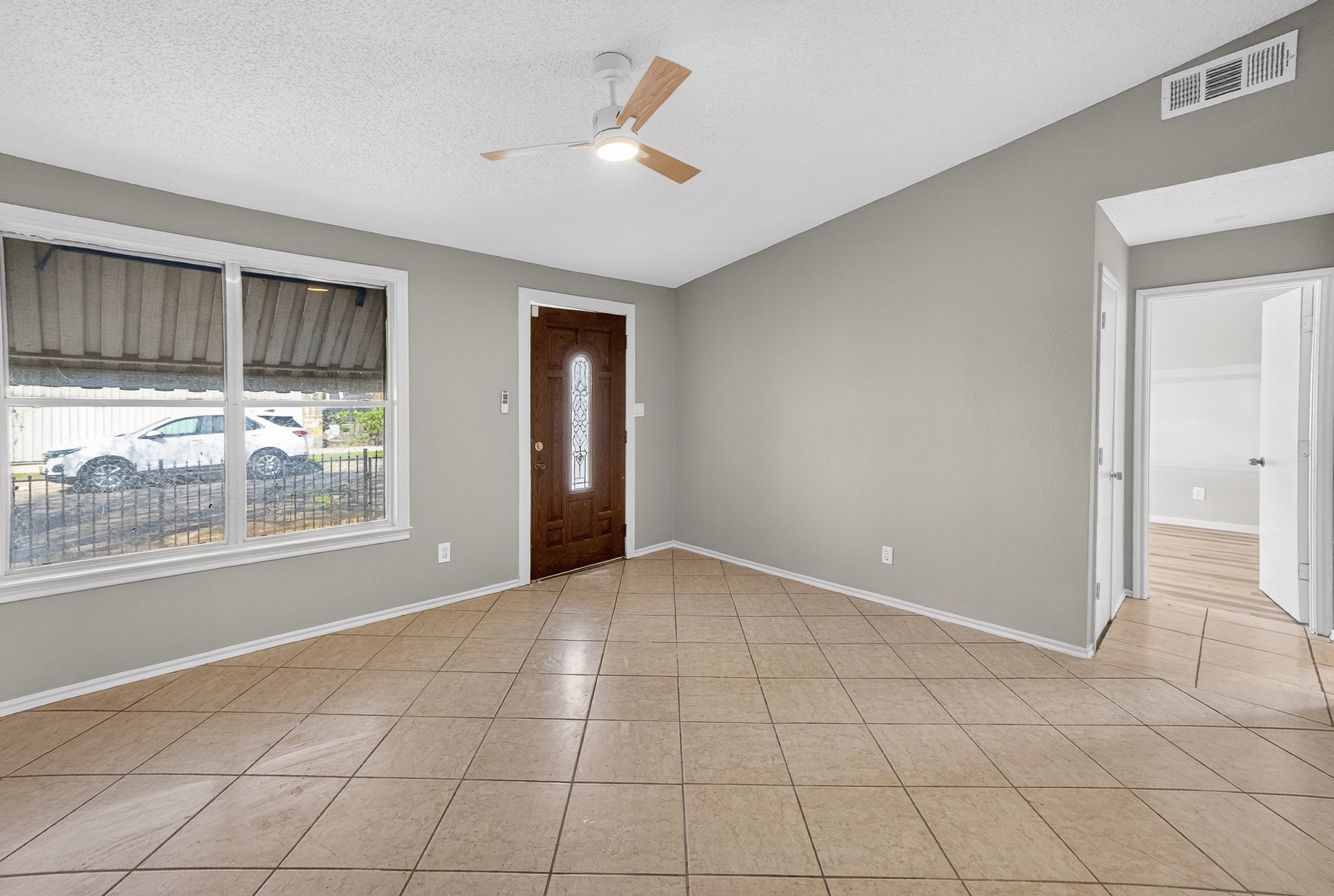 3800 E 4th Street Fort Worth TX 76111