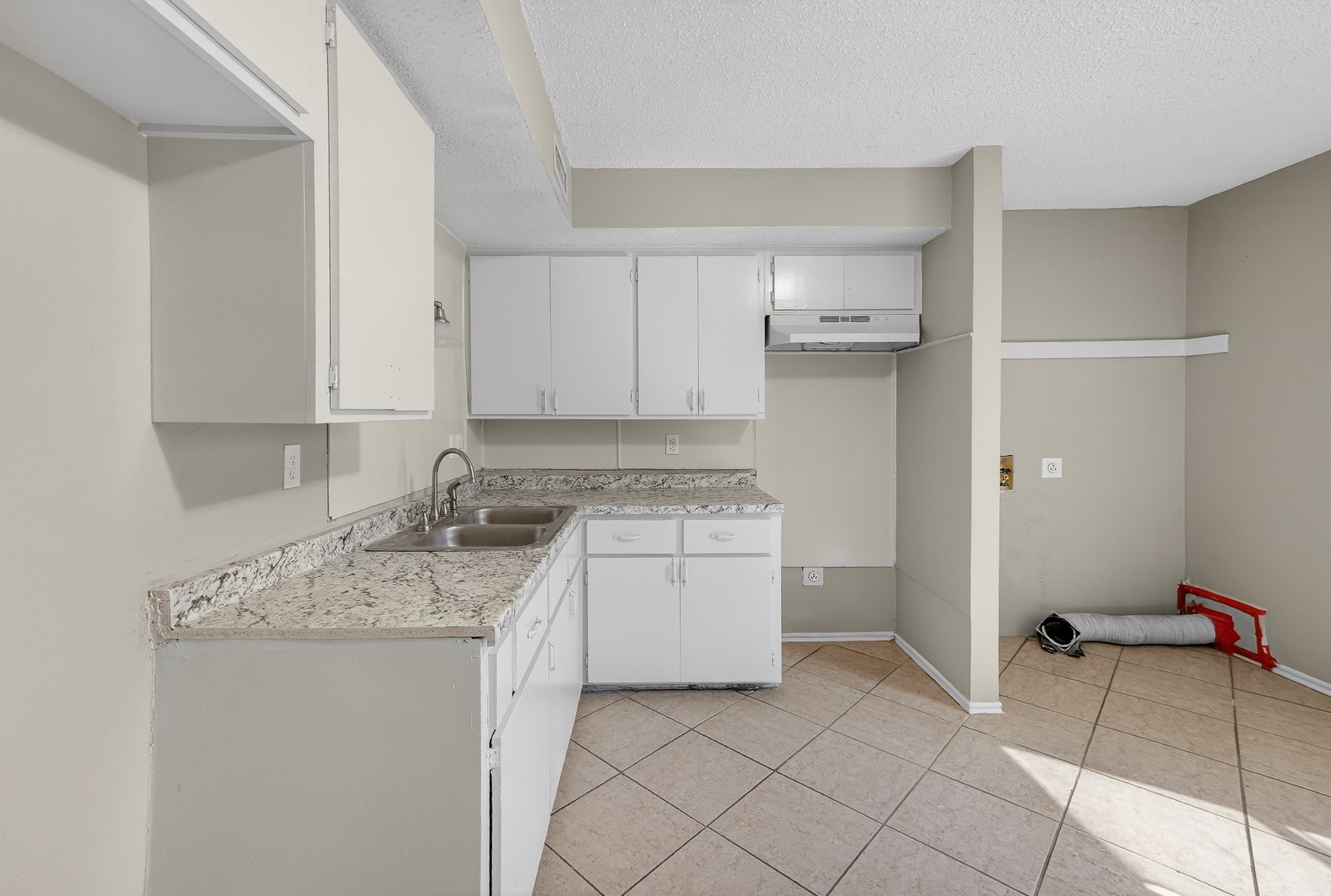 3800 E 4th Street Fort Worth TX 76111