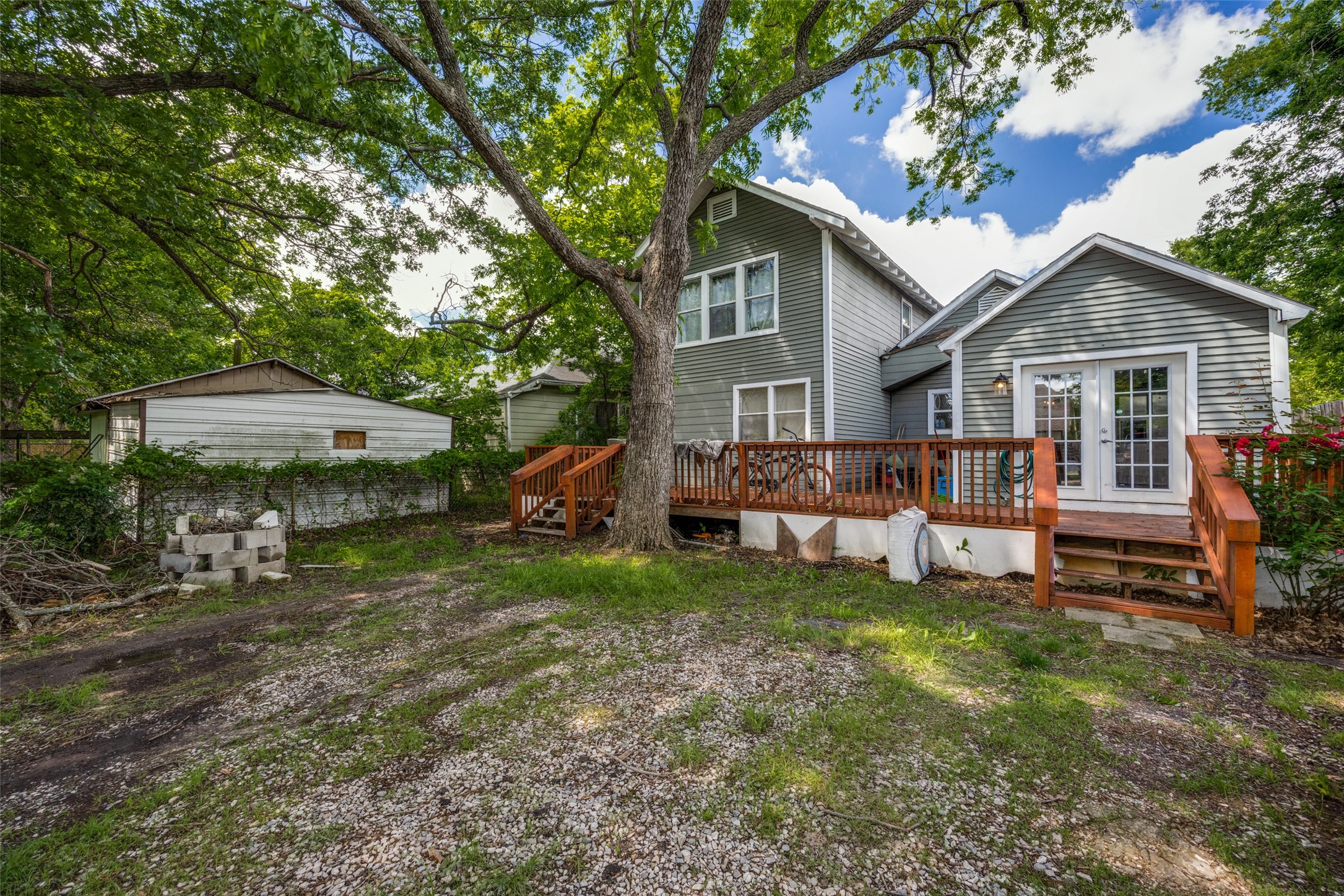 725 S Walnut Street Sherman TX 75090