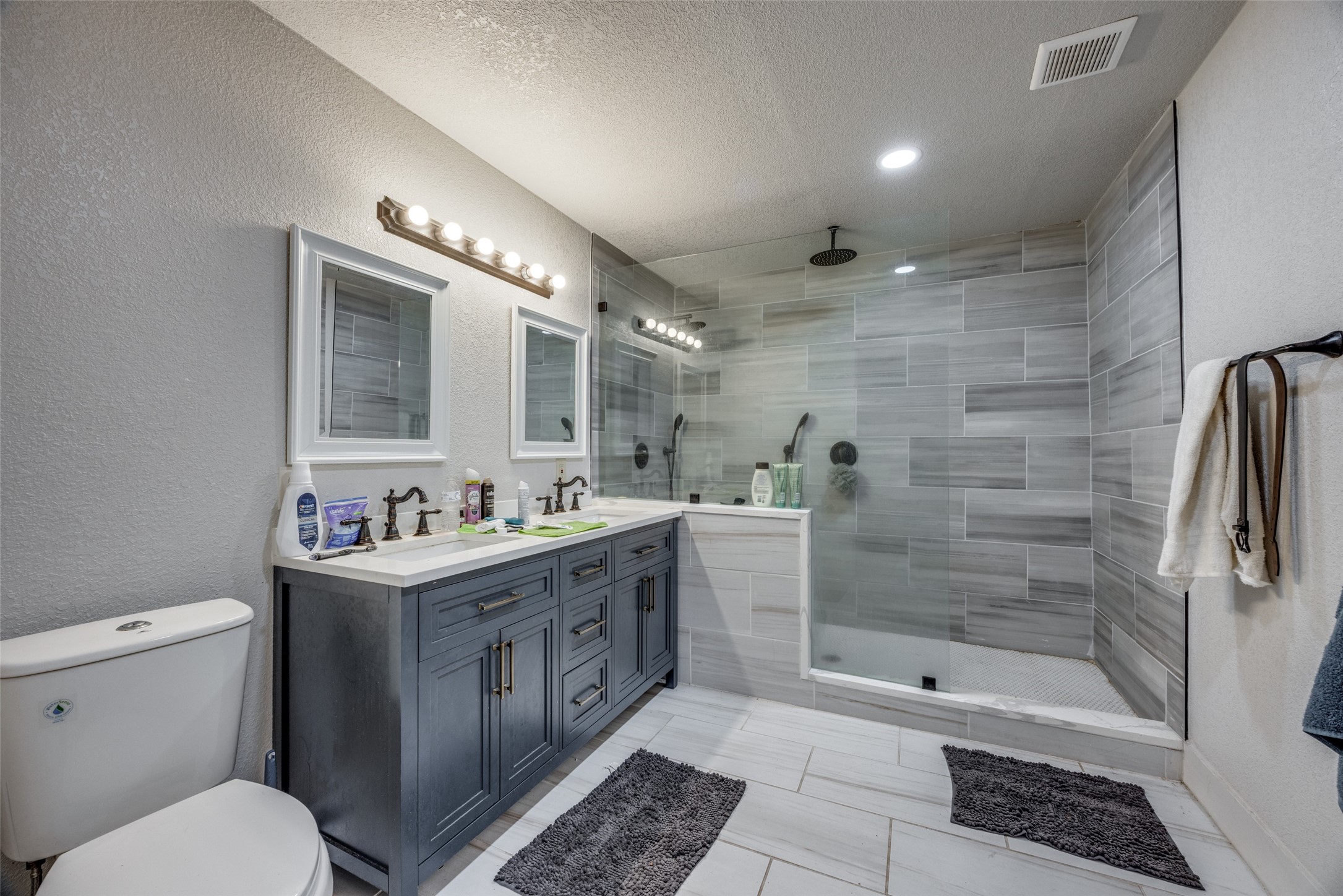 725 S Walnut Street Sherman TX 75090