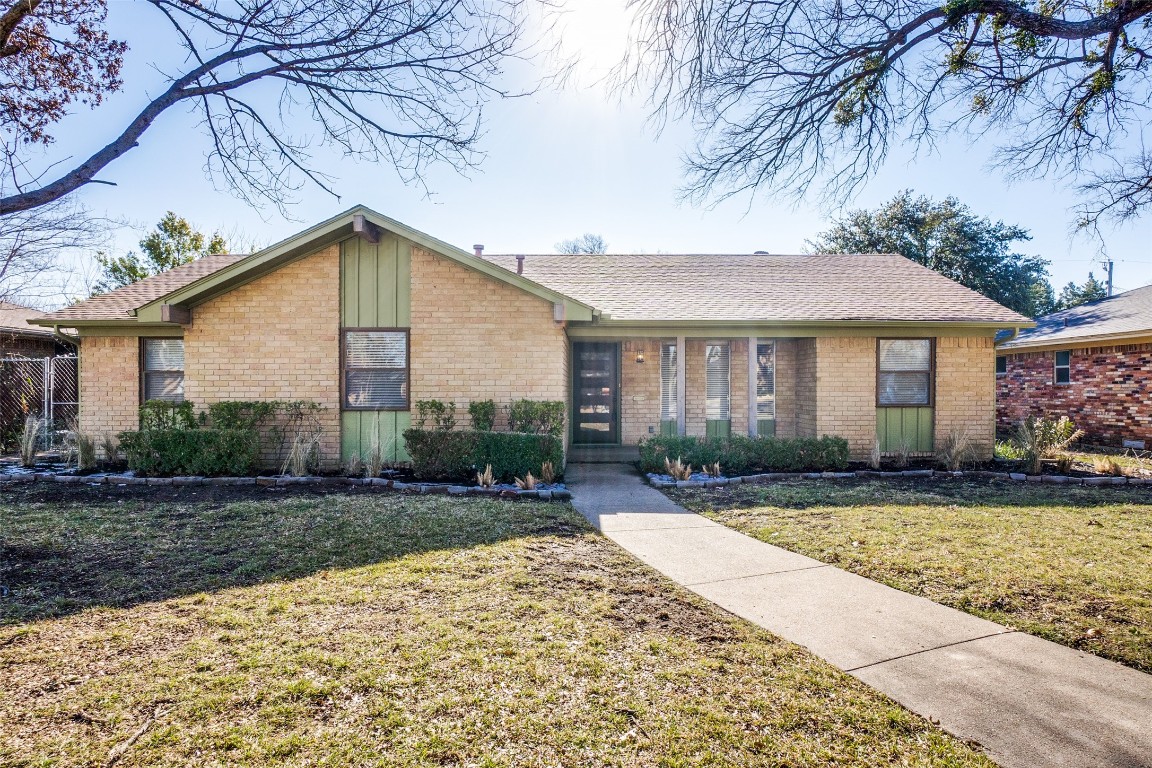 8348 Londonderry Lane Dallas TX 75228