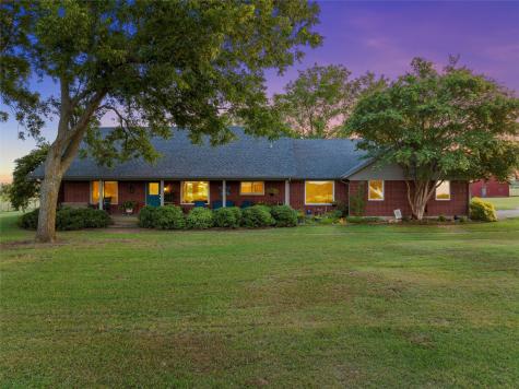 174 County Road 3230 Clifton TX 76634
