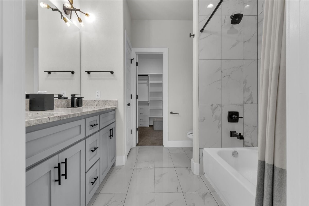 9228 Beckley View Avenue Dallas TX 75232