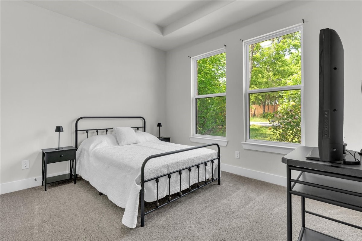 9228 Beckley View Avenue Dallas TX 75232