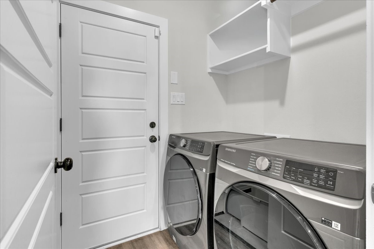 9228 Beckley View Avenue Dallas TX 75232