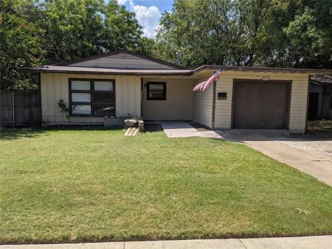 2712 Holiday Drive Arlington TX 76010