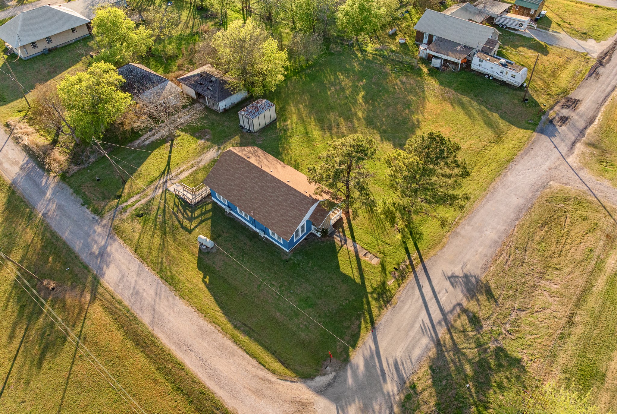 303 Seeley Avenue Mount Calm TX 76673