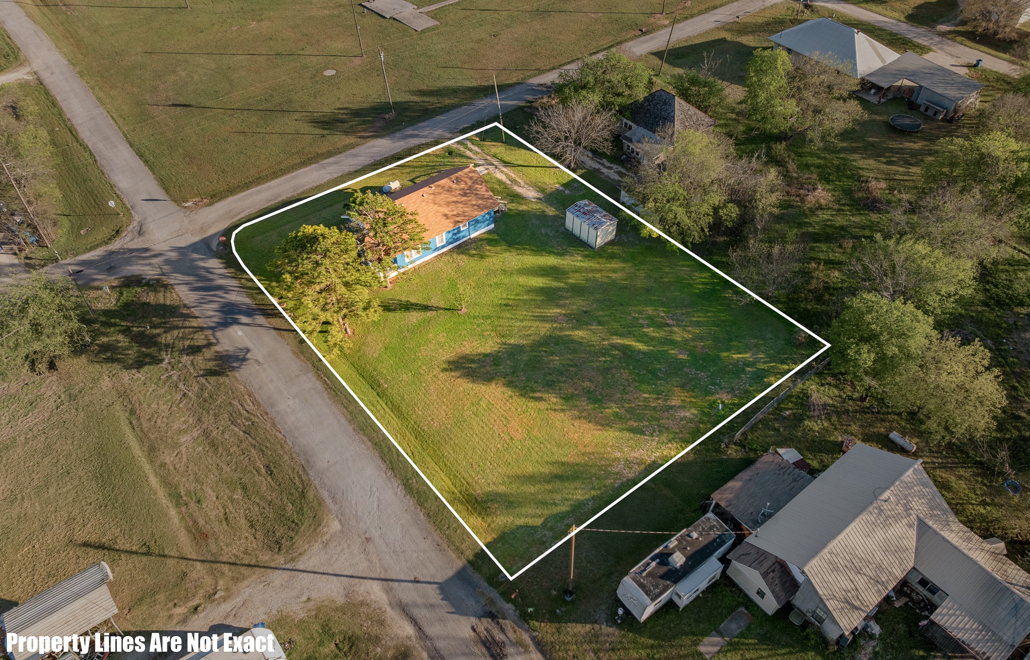 303 Seeley Avenue Mount Calm TX 76673