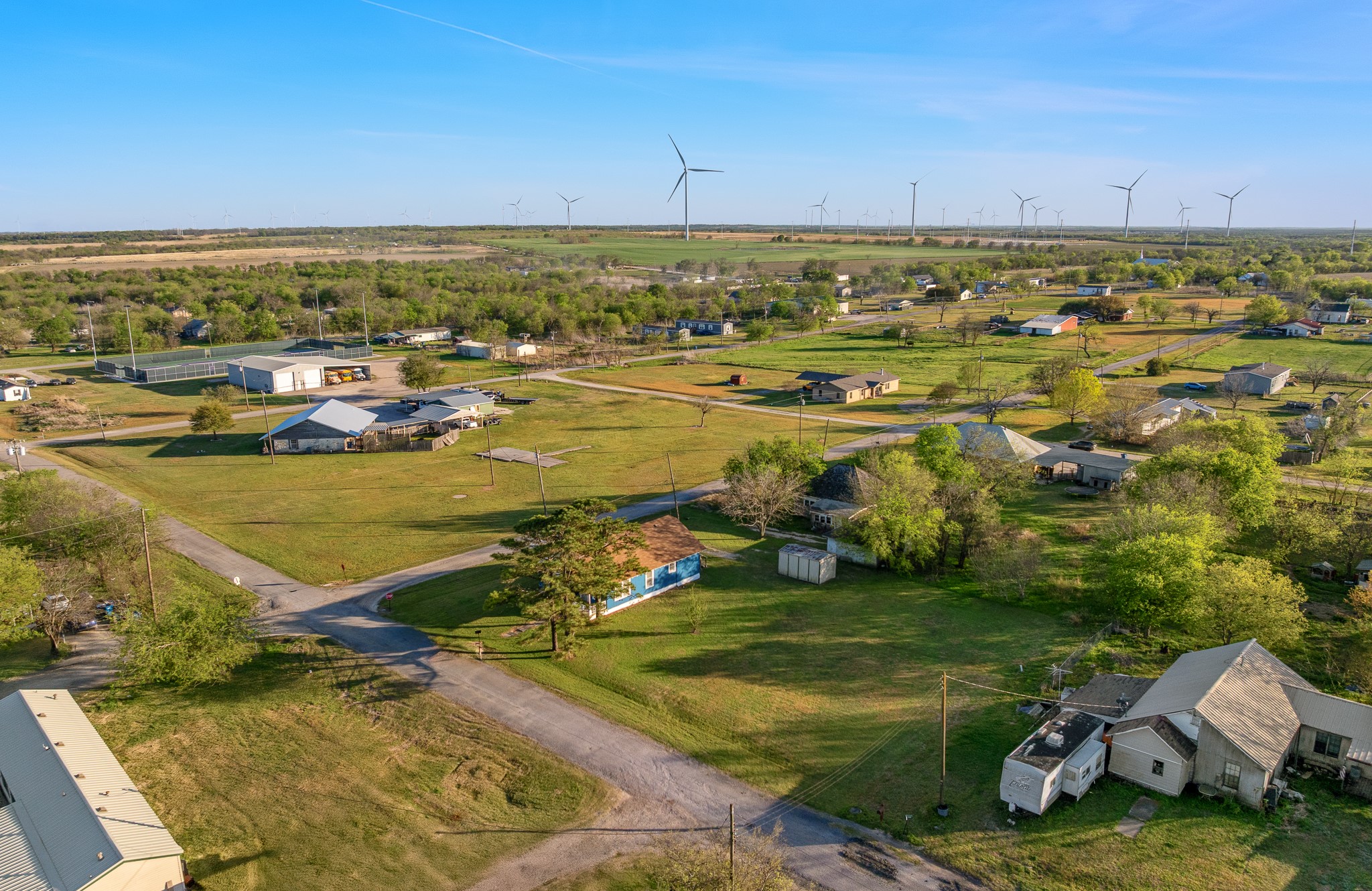 303 Seeley Avenue Mount Calm TX 76673