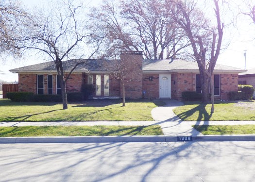1028 Ridgefield Drive Plano TX 75075