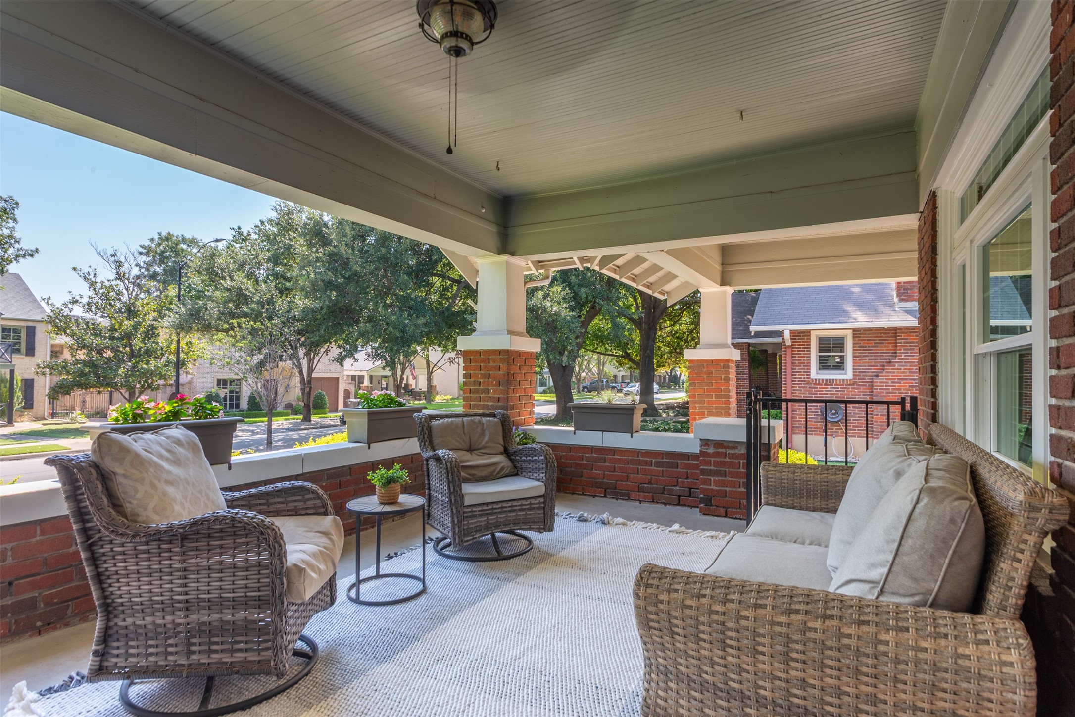 1204 Virginia Place Fort Worth TX 76107