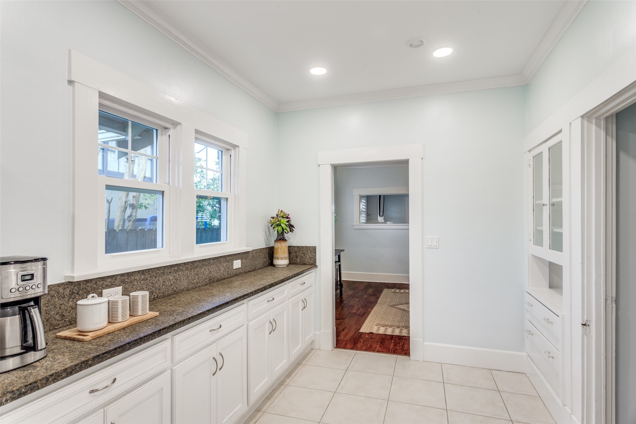 1204 Virginia Place Fort Worth TX 76107