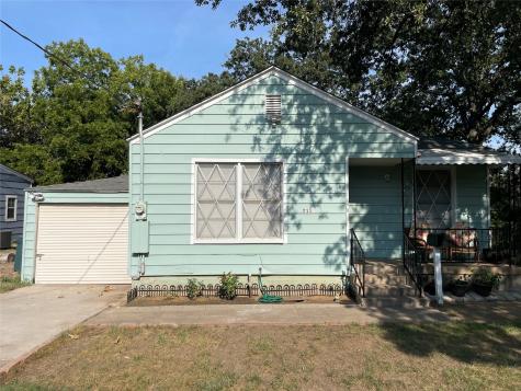 2110 Oakwood Street Haltom City TX 76117