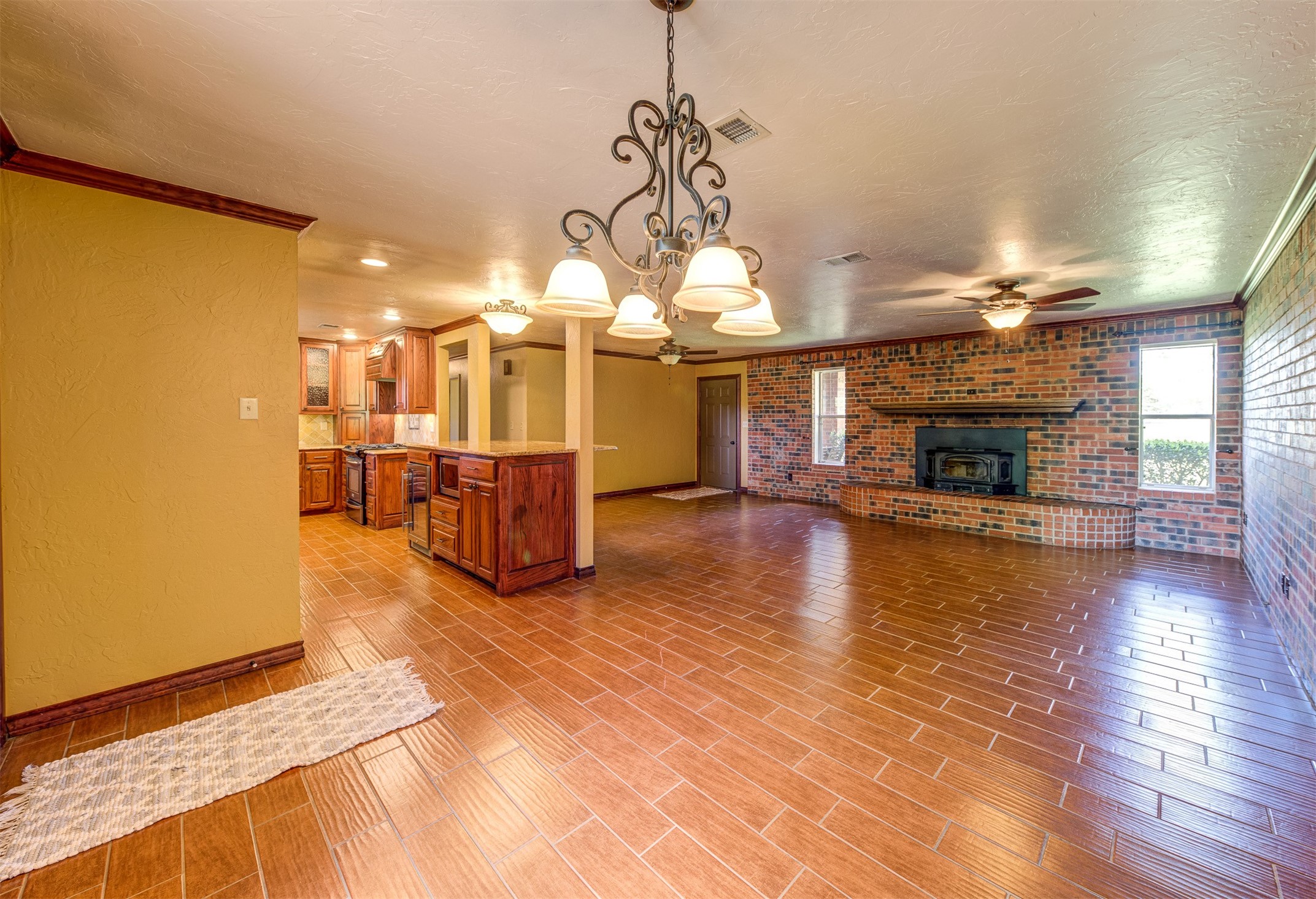 551 County Road 3390 Paradise TX 76073