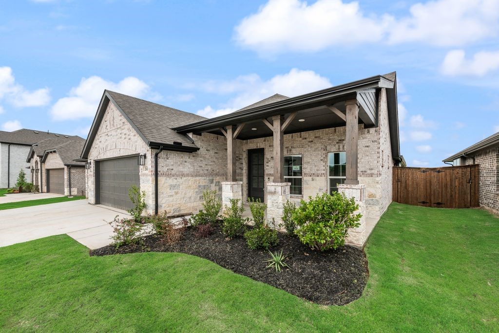 261 Coronado Court Granbury TX 76048