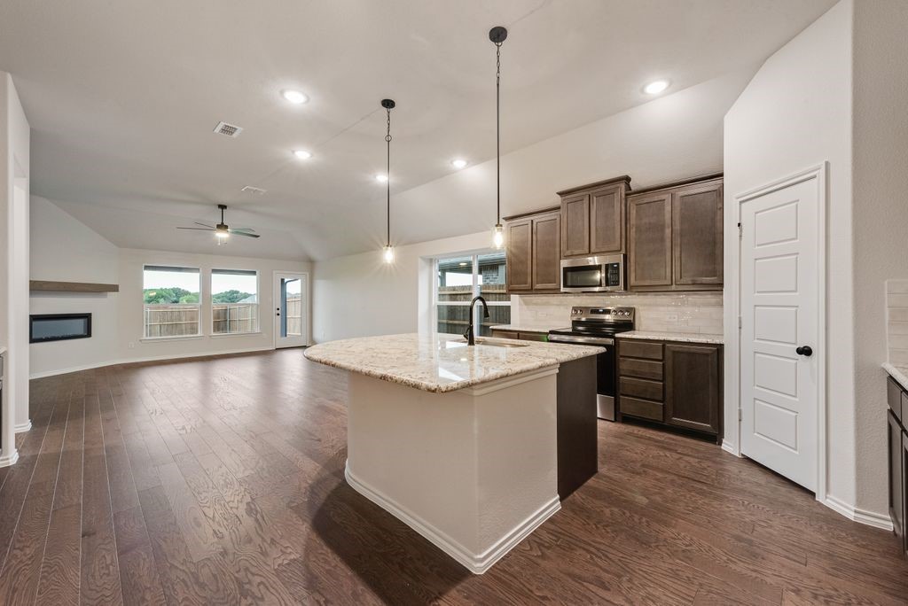261 Coronado Court Granbury TX 76048