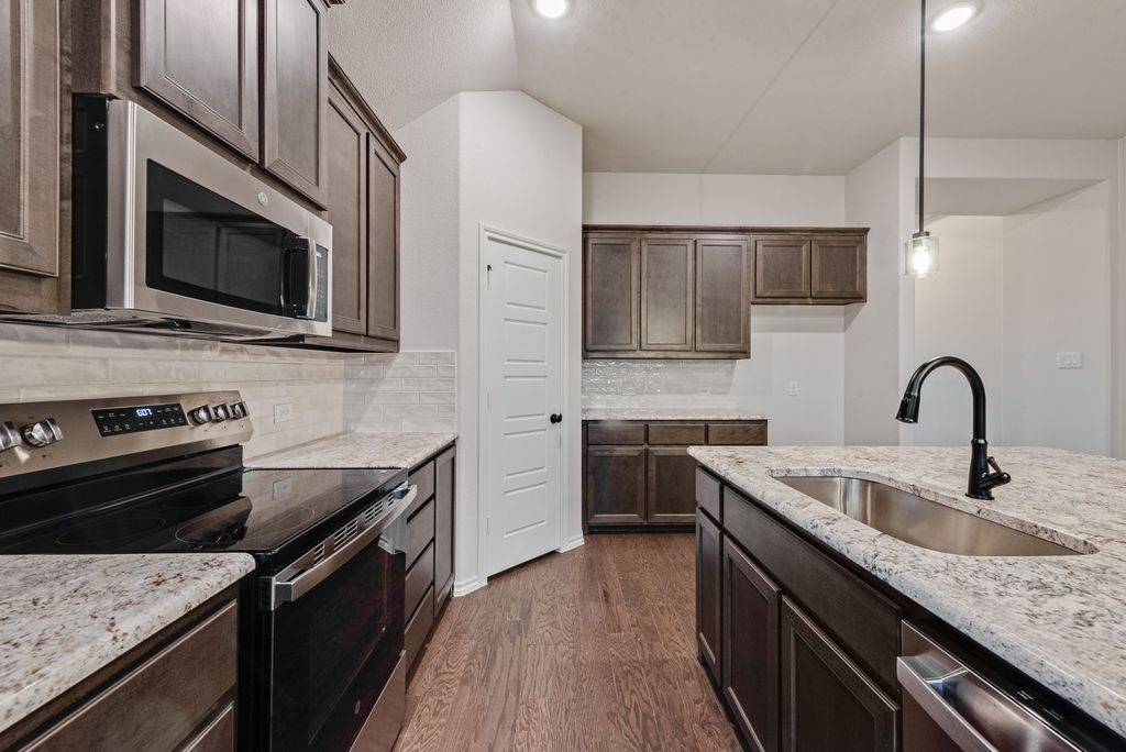 261 Coronado Court Granbury TX 76048